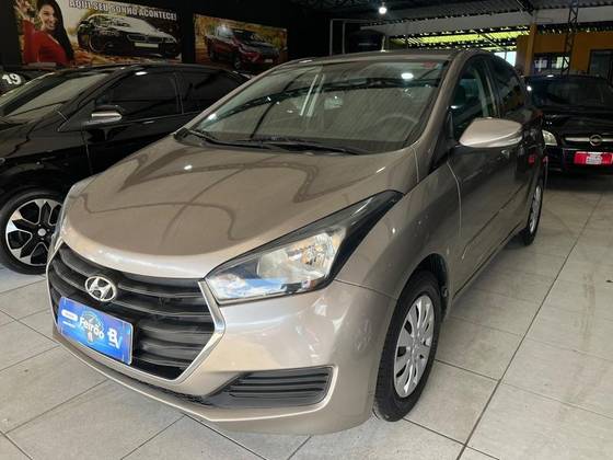 HYUNDAI HB20 1.0 COMFORT 12V FLEX 4P MANUAL HYUNDAI HB20 1.0 COMFORT 12V FLEX 4P MANUAL